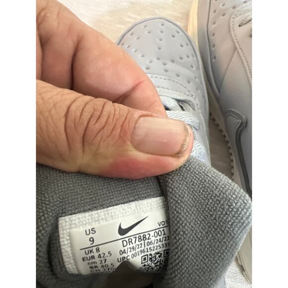 Nike Court Vision Mid Winter shoes in \